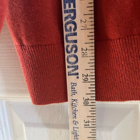 New Izod Burnt Orange Pullover V-neck Sweater Soft Stretch Business Casual XL - Picture 8 of 9